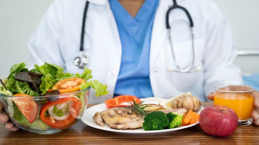 TOP3 Online Course in Nutrition!