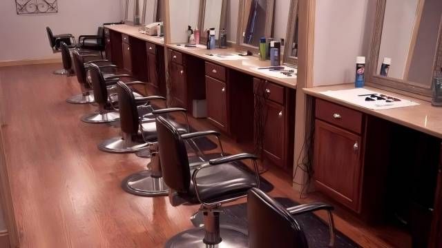 Park Place Premier Barber School