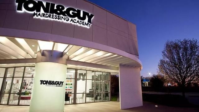 Toni & Guy Hairdressing Academy - Santa Monica