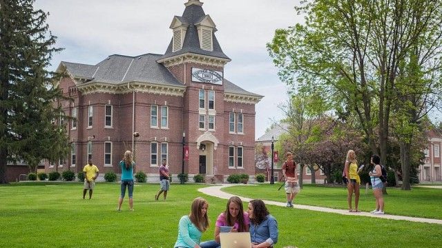 Hastings College