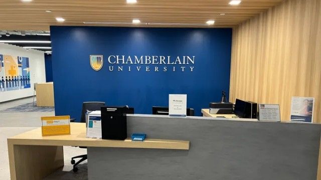 Chamberlain University - Phoenix