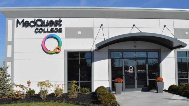 MedQuest College