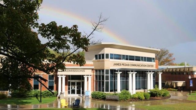 Thiel College