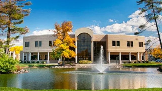 Hilbert College