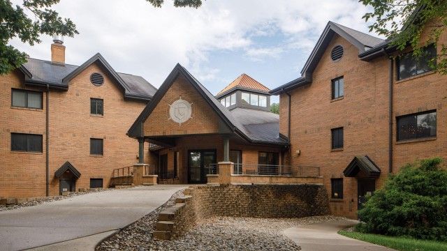 Bethel University - Indiana