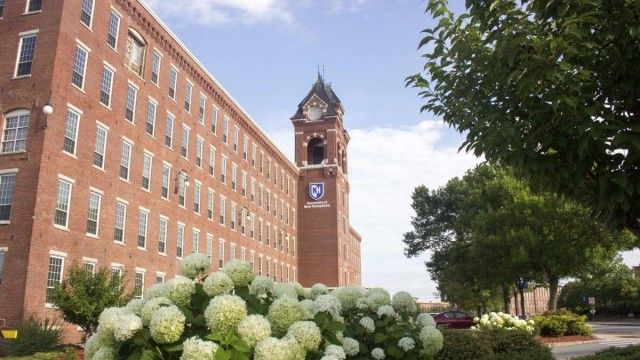 University of New Hampshire at Manchester
