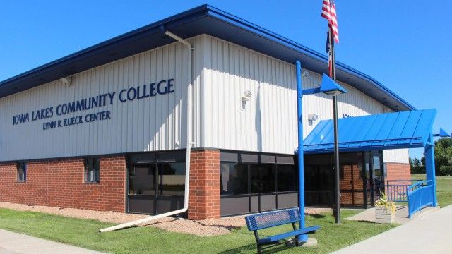 Iowa Lakes Community College